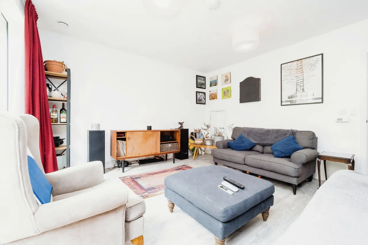 Castle Street, Upton Park, London, E13, photo 6