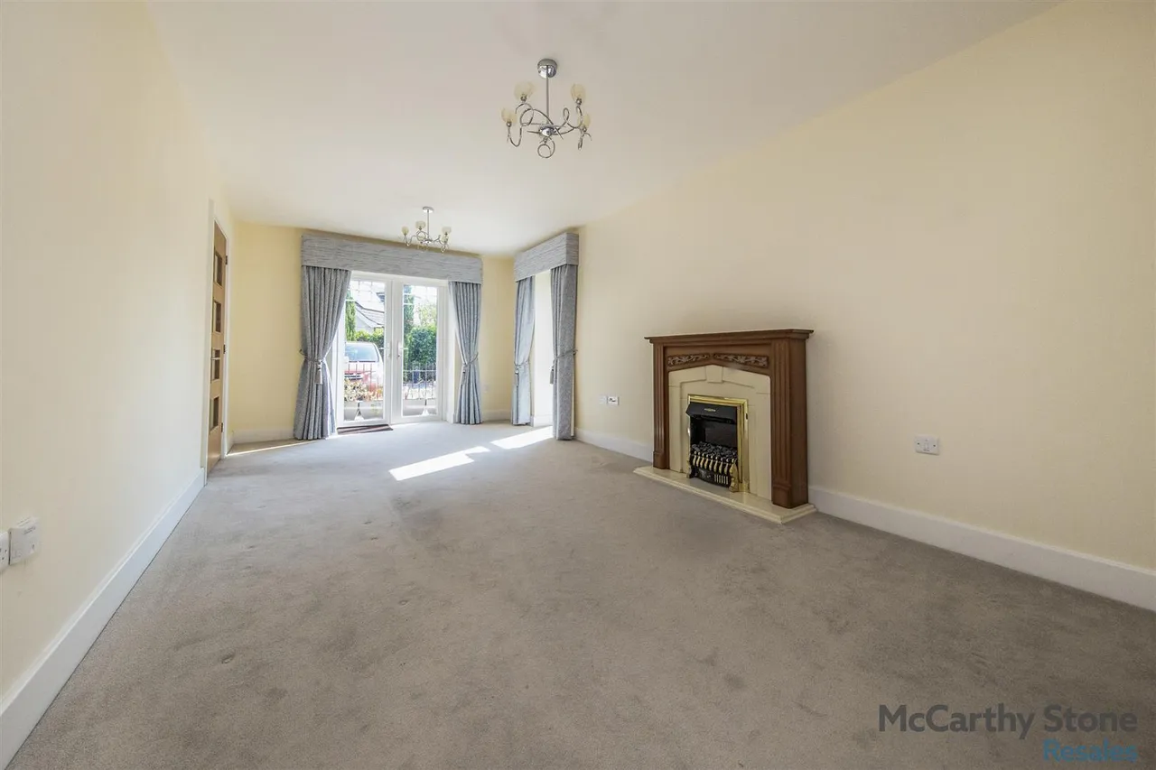 Raglan Road, Frinton-On-Sea, CO13, photo 2
