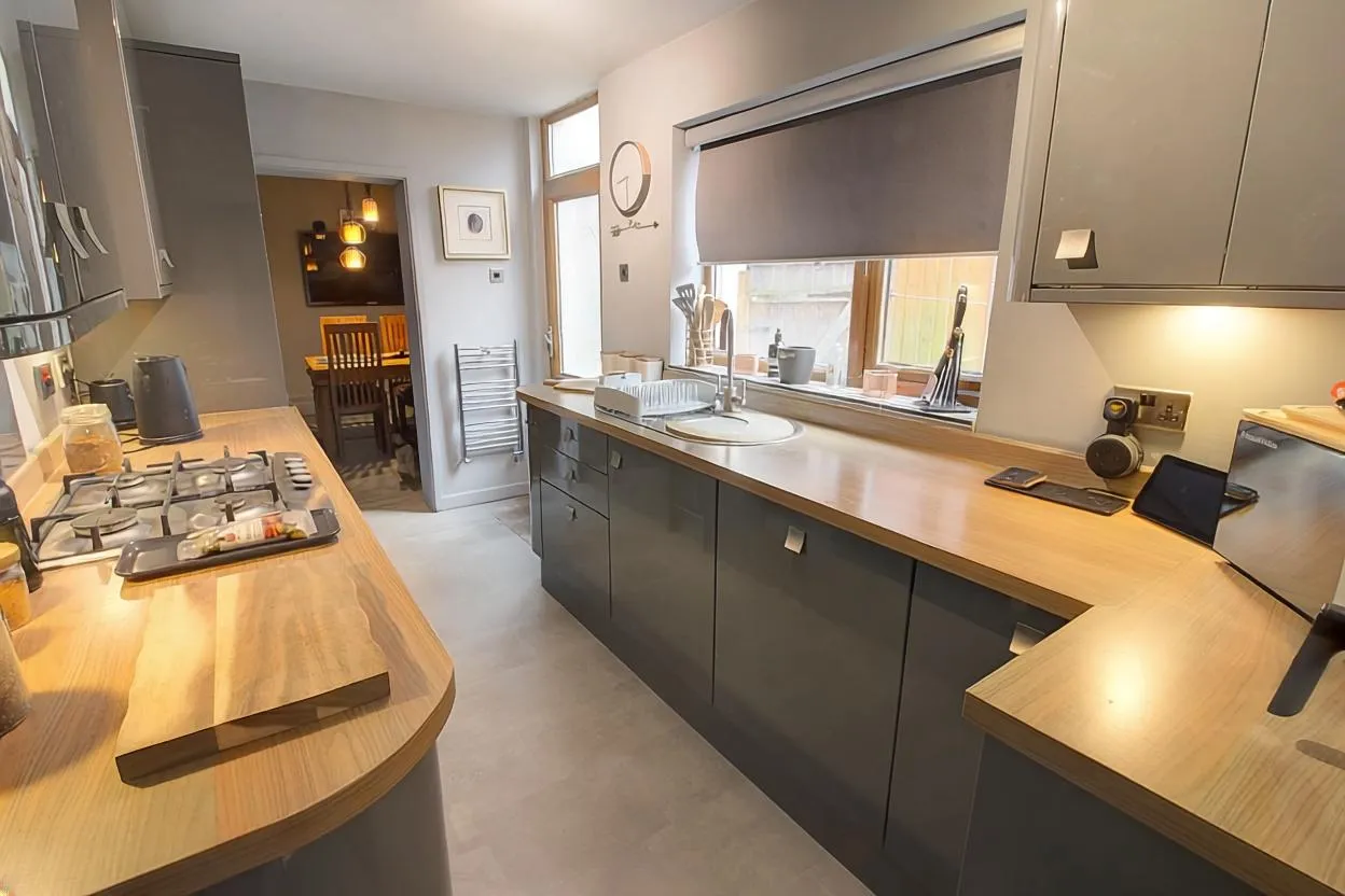 Church Road, Hartshill, CV10, photo 4