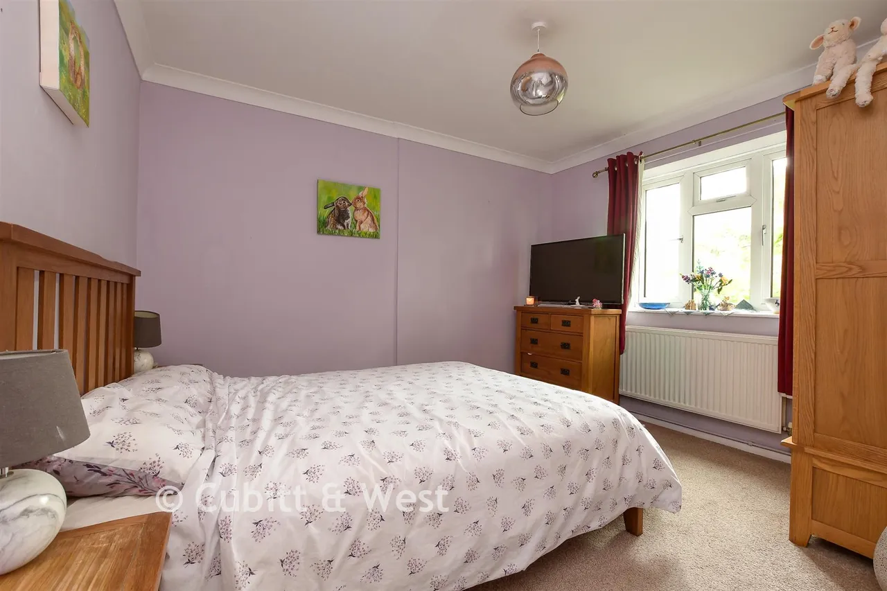 Radstock Way, Merstham, RH1, photo 7