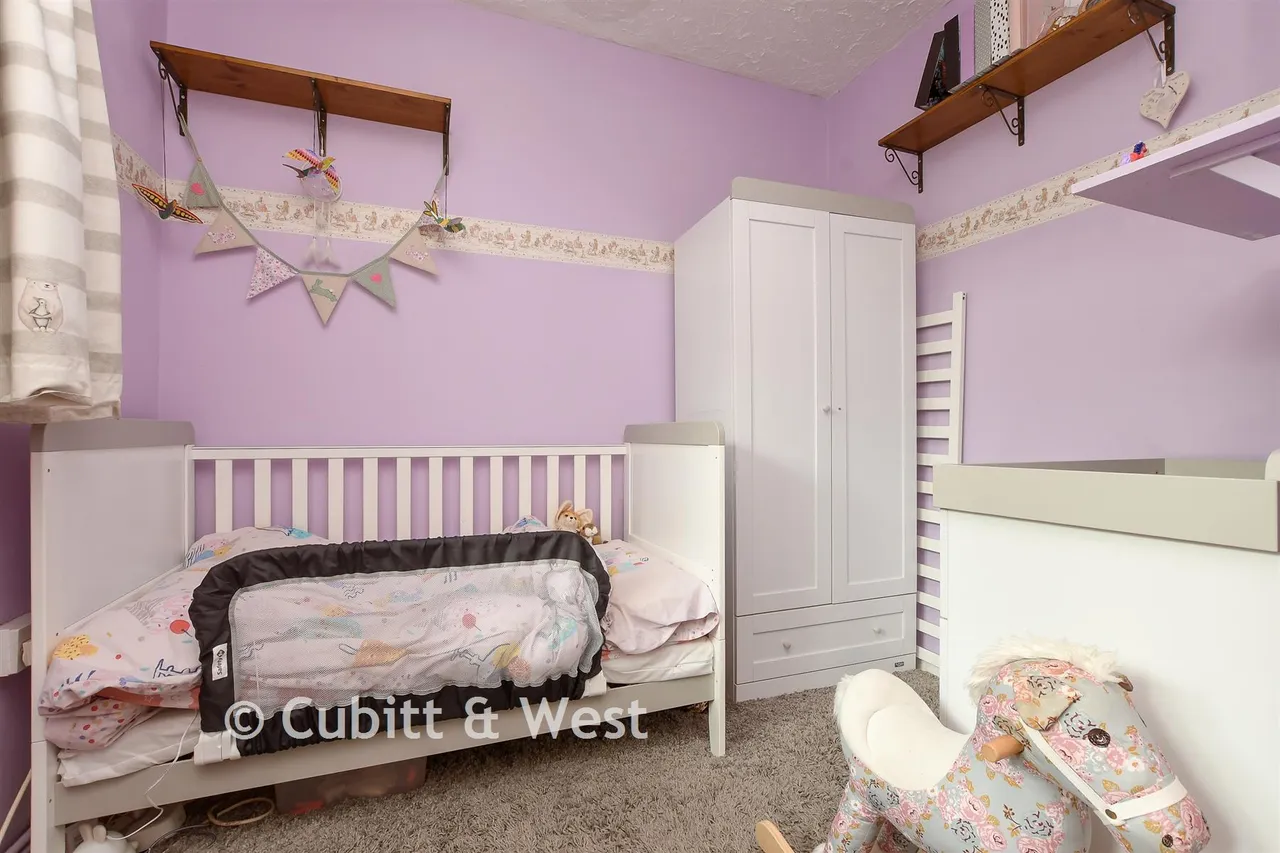Radstock Way, Merstham, RH1, photo 8