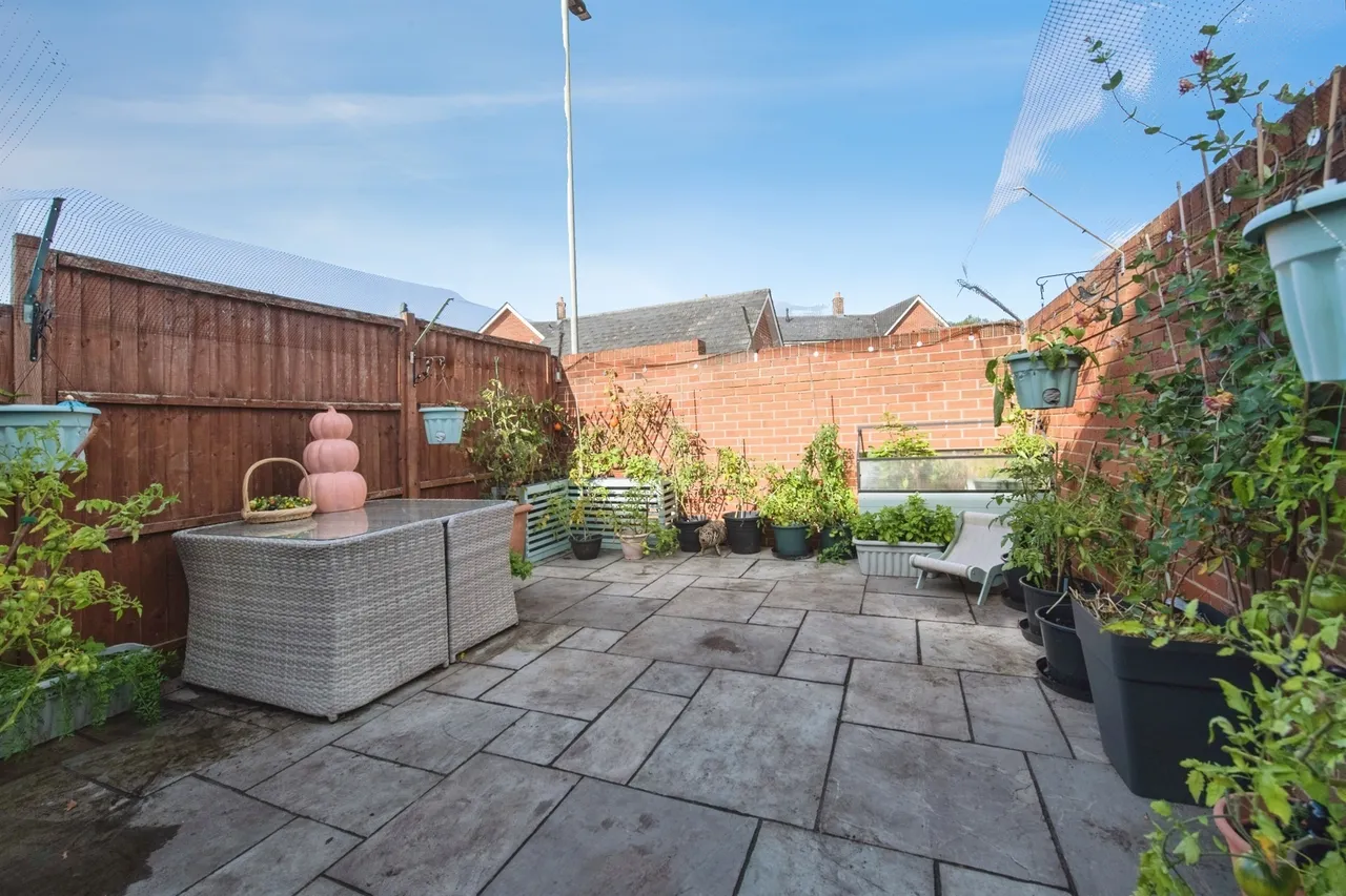 Bramley Close, Tiverton, EX16, photo 14