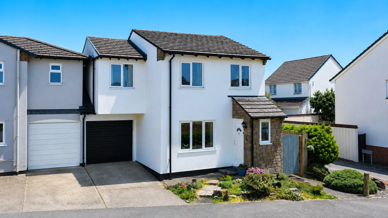 5 bed house for sale, Barton Meadow Road, High Bickington, EX37