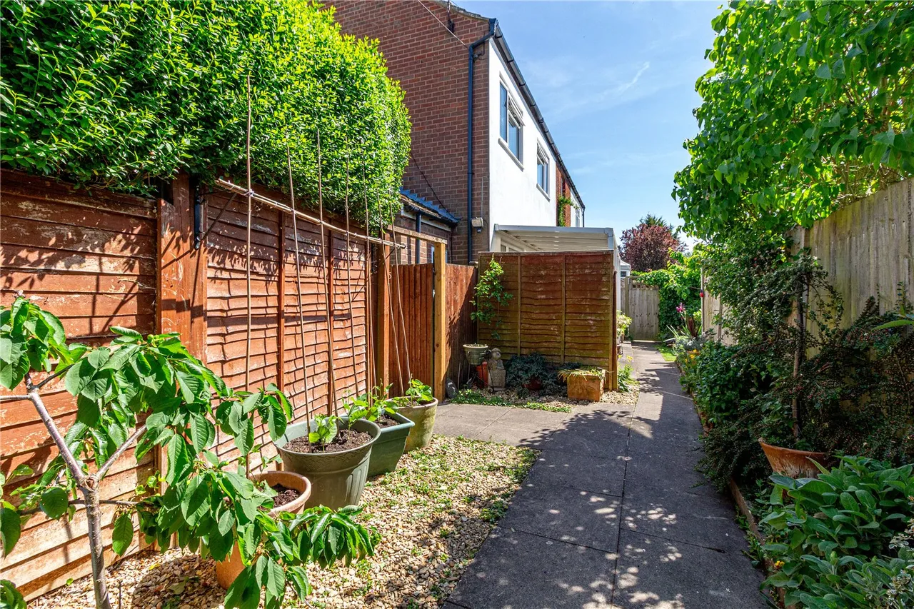 New Road, Astwood Bank, Redditch, Worcestershire, B96 6AW, photo 4