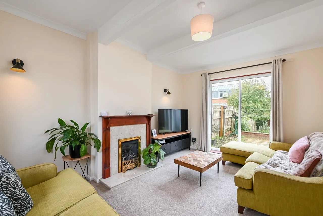 Kexby Avenue, York, YO10, photo 2