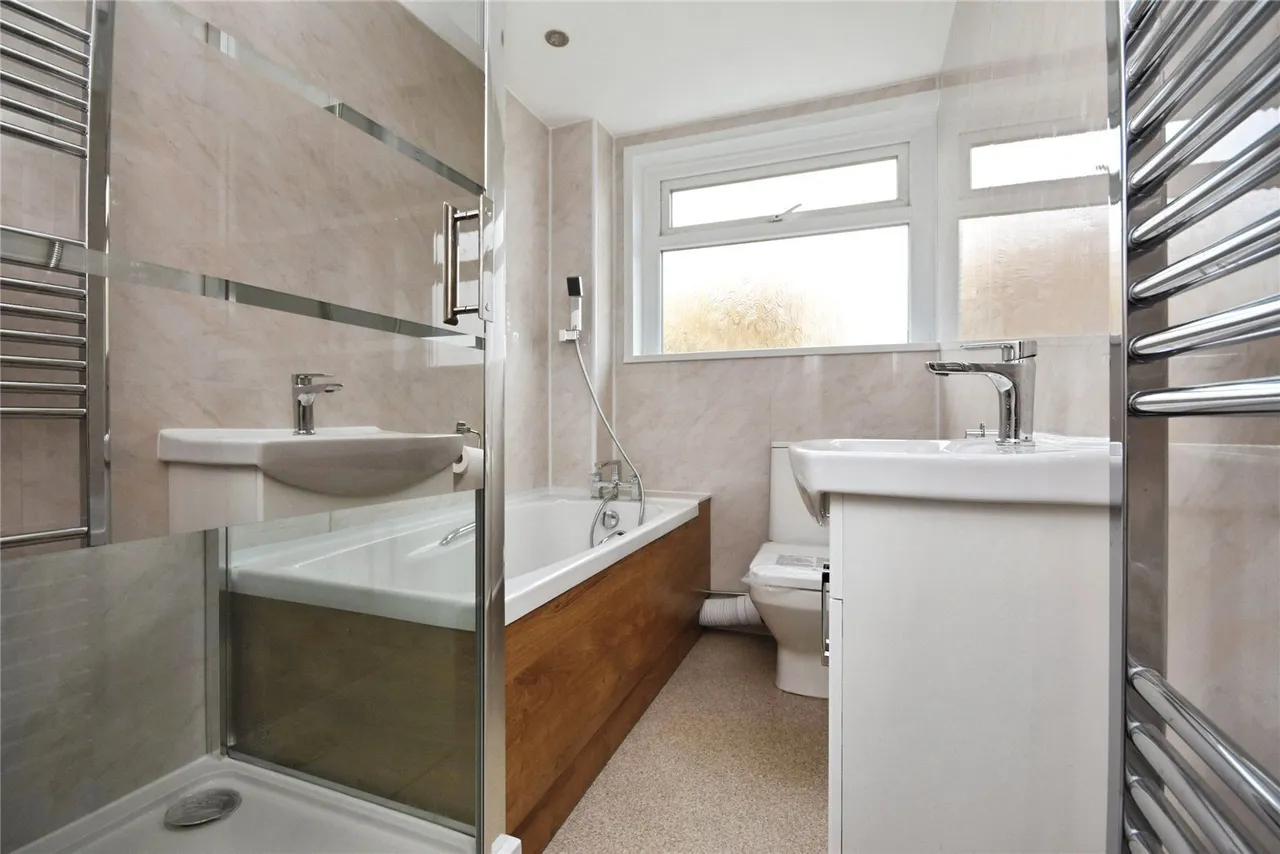 Dungannon Chase, Thorpe Bay, Essex, SS1, photo 5