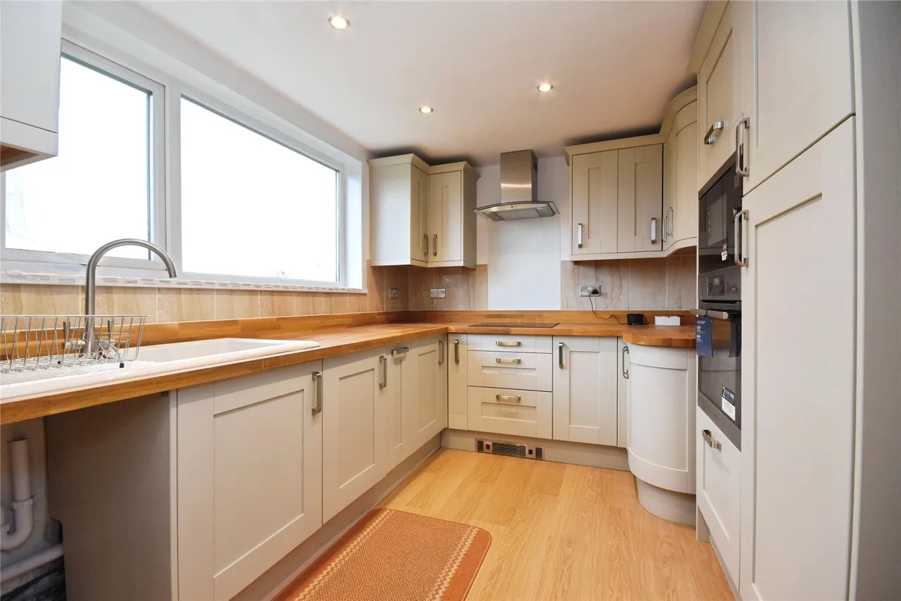 Dungannon Chase, Thorpe Bay, Essex, SS1, photo 11