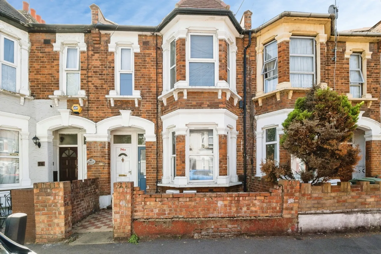 Caulfield Road, East Ham, London, E6, photo 4