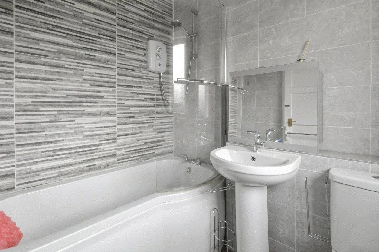 Scriftain Lane, Kirk Deighton, LS22, photo 7