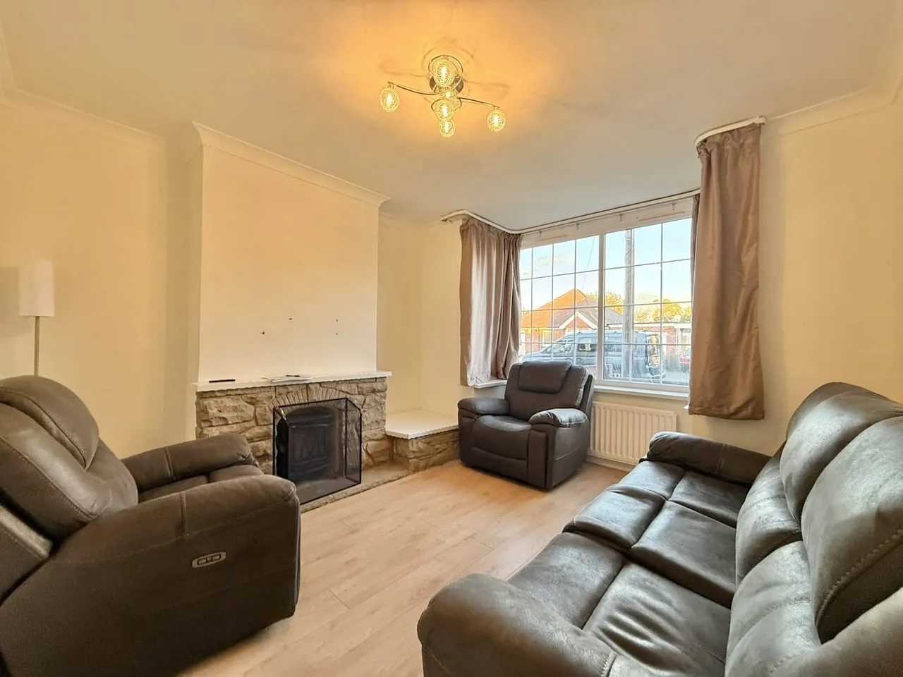 Windermere Road, Dewsbury, WF12, photo 4