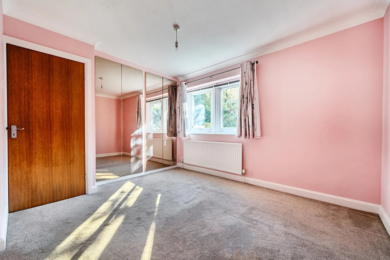 Gerrards Cross Road, SL2, photo 7