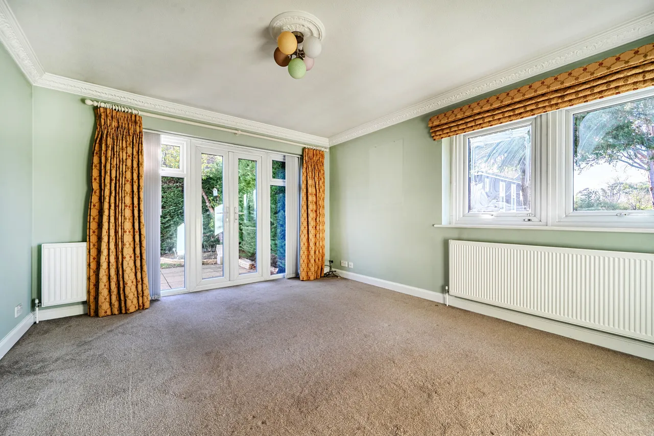 Gerrards Cross Road, SL2, photo 2