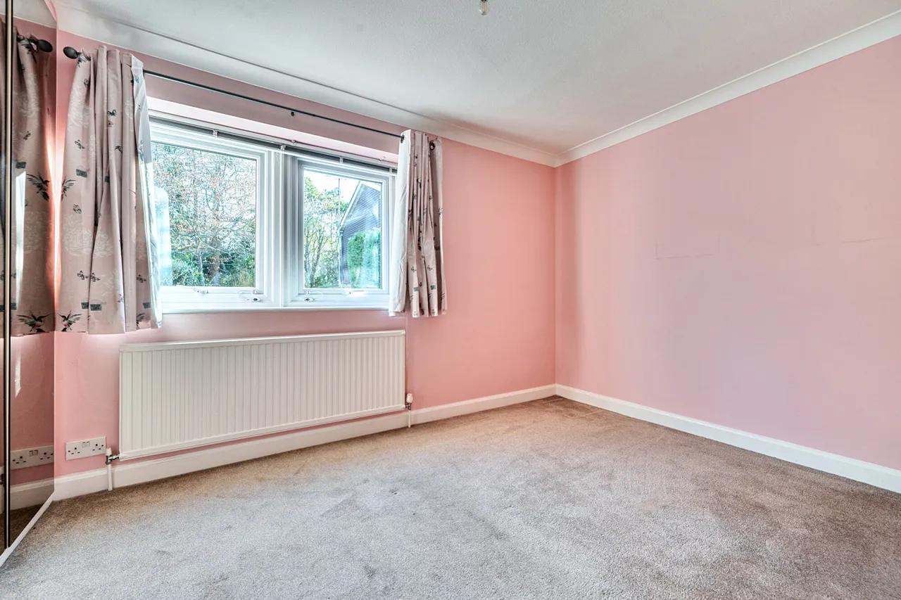 Gerrards Cross Road, SL2, photo 14