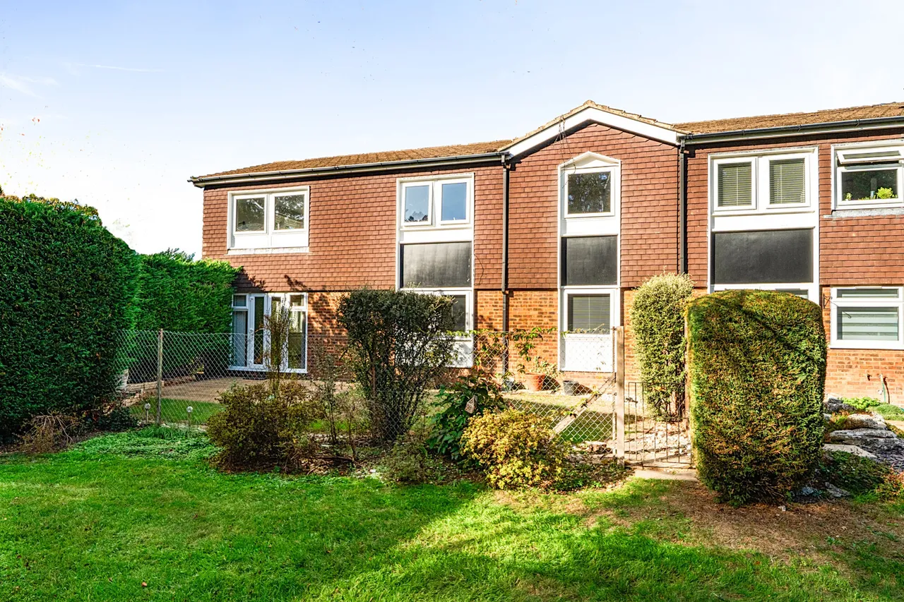 Gerrards Cross Road, SL2, photo 10
