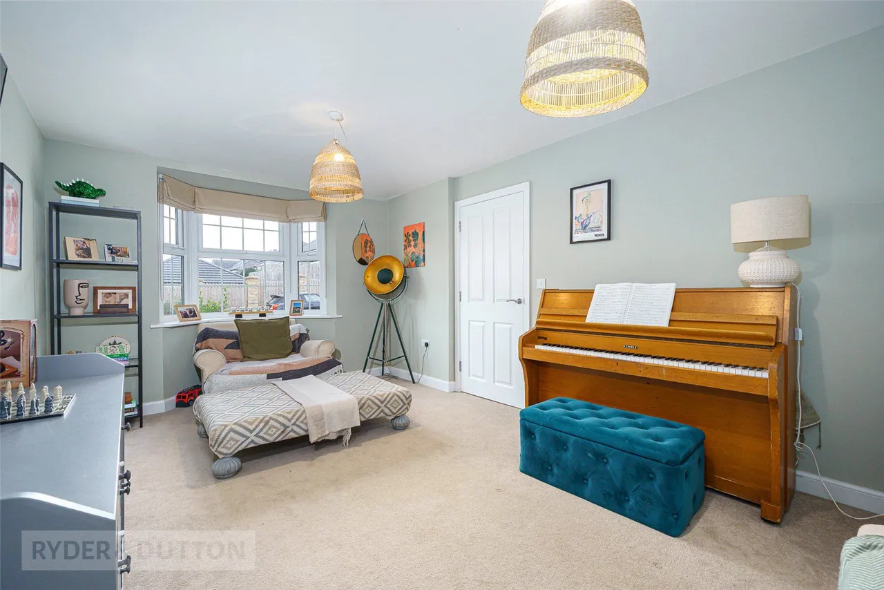 Bowland Close, Honley, HD9, photo 3