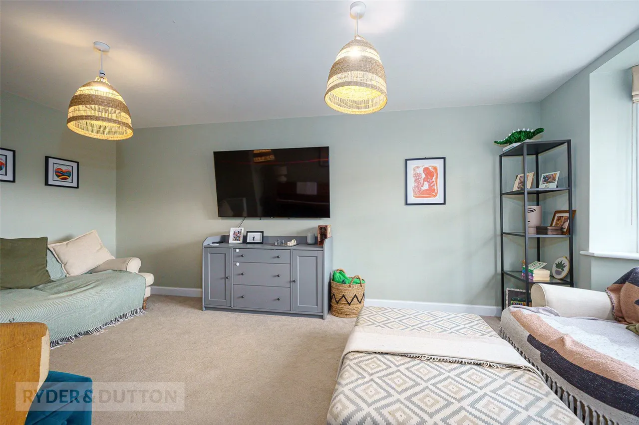 Bowland Close, Honley, HD9, photo 8