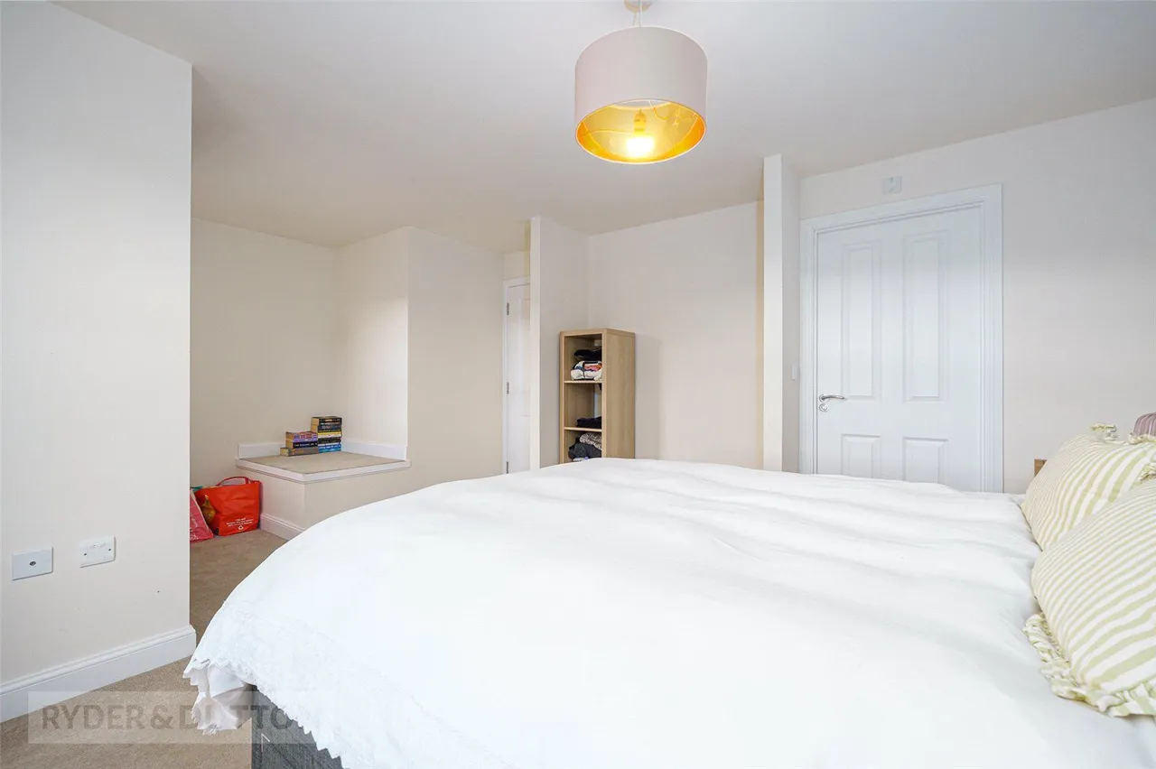 Bowland Close, Honley, HD9, photo 12