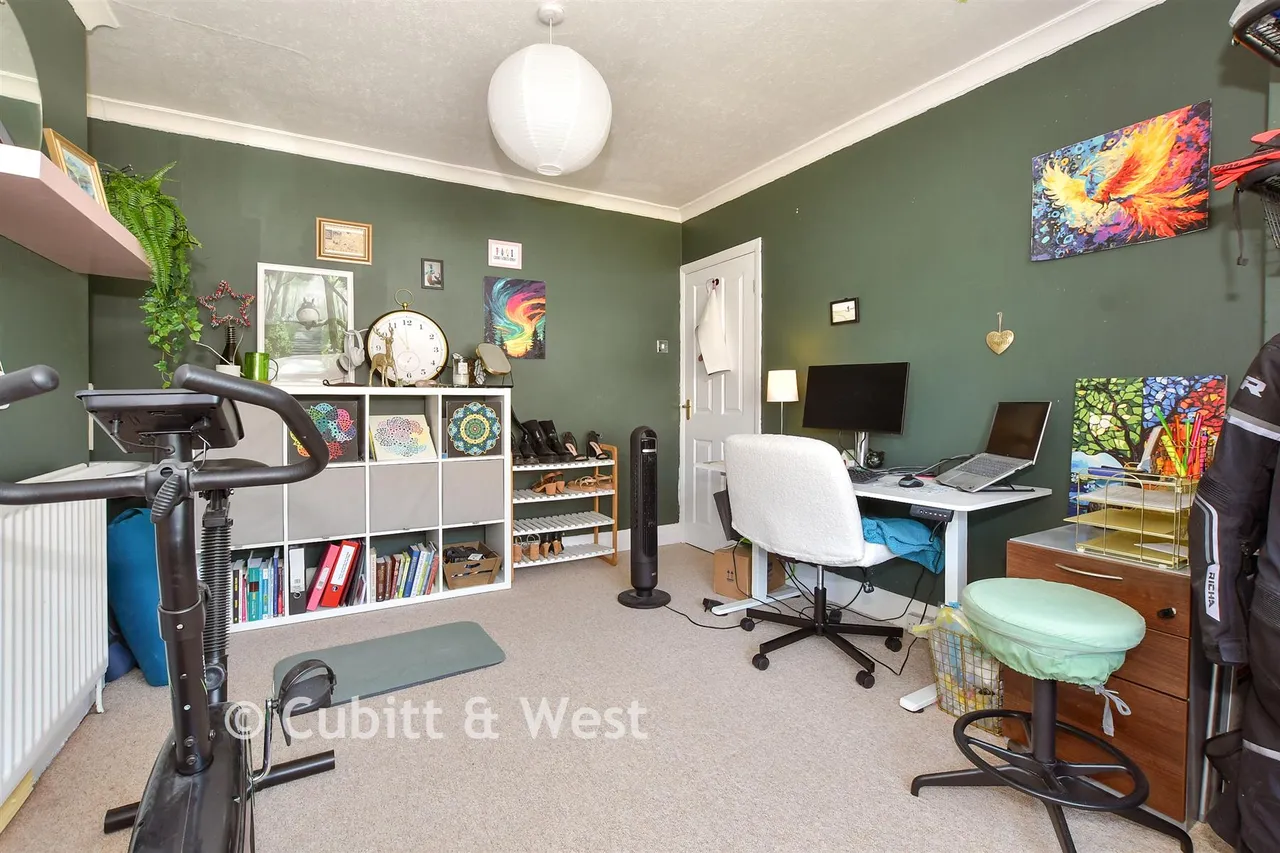 Prices Lane, Reigate, RH2, photo 10
