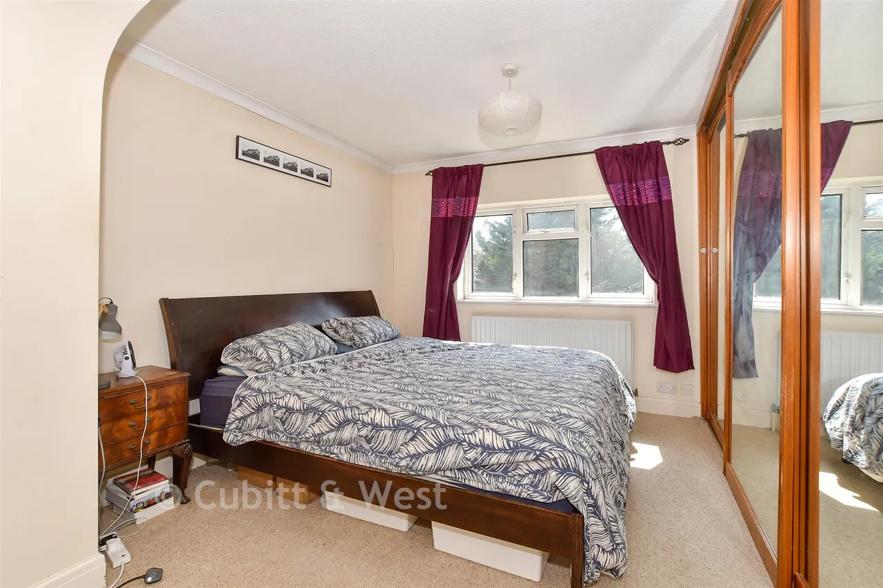 Prices Lane, Reigate, RH2, photo 8