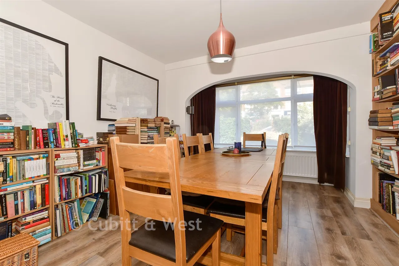Prices Lane, Reigate, RH2, photo 5