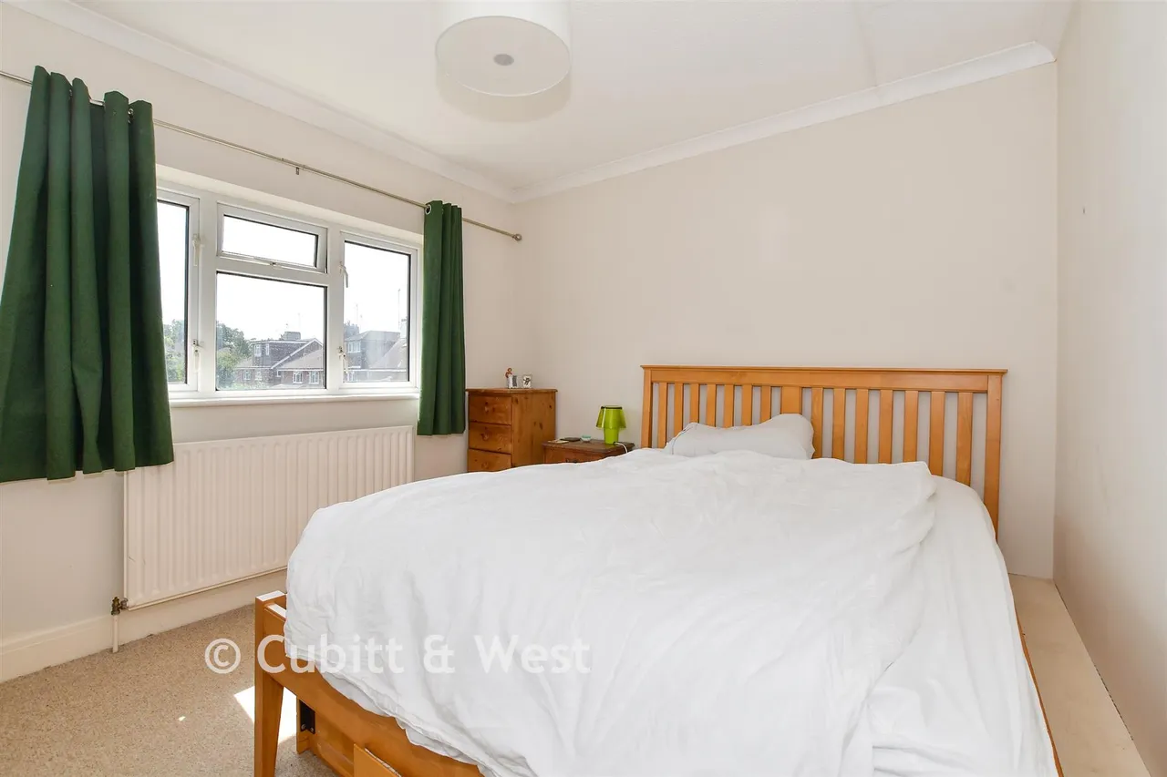 Prices Lane, Reigate, RH2, photo 12