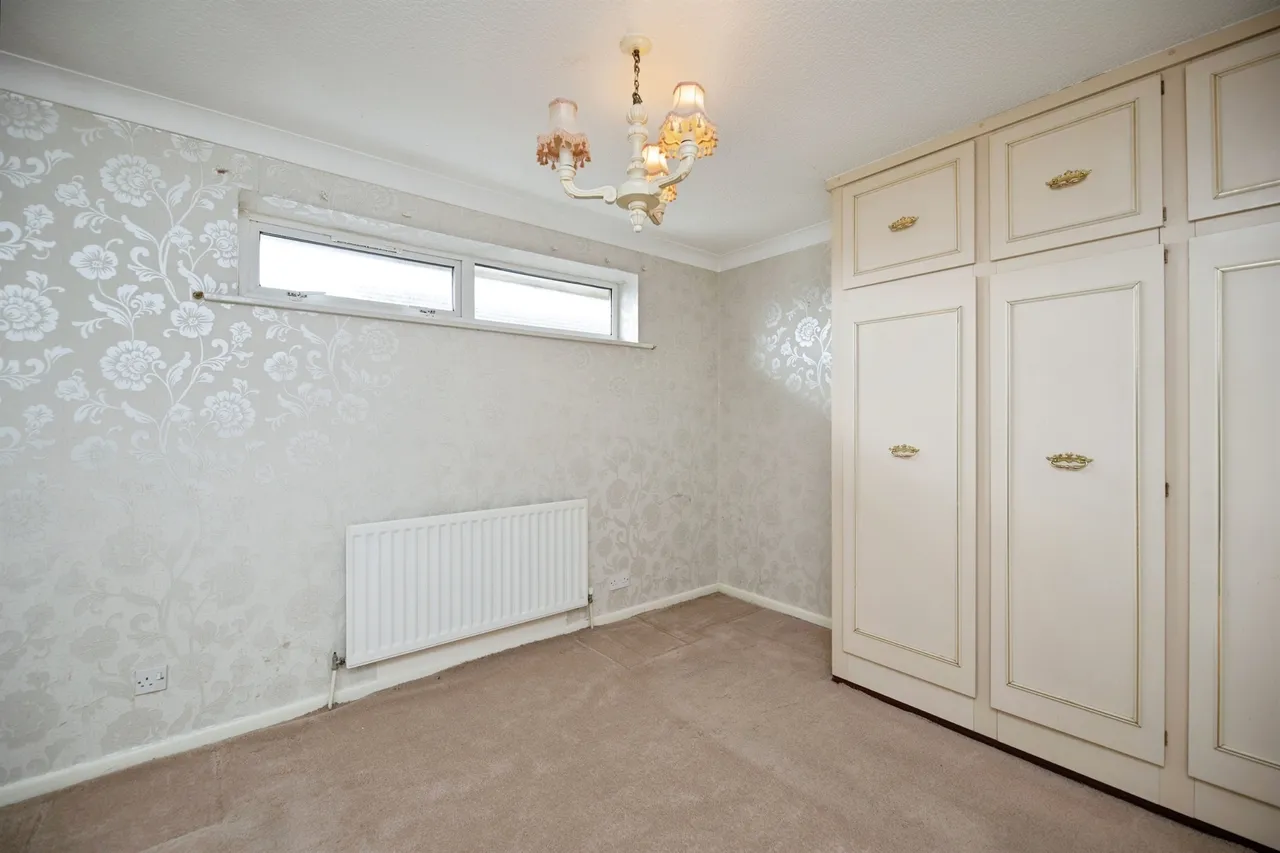 East Dale Close, Hemsworth, WF9, photo 14