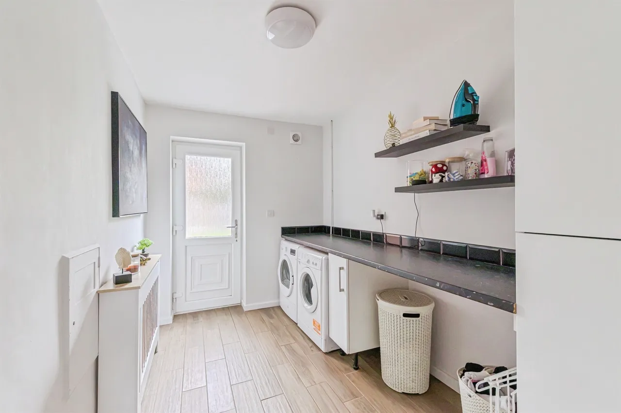 Falna Crescent, Tamworth, B79, photo 19