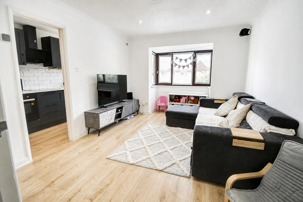 1 bed flat for sale, Orchidhurst, Tunbridge Wells, TN2