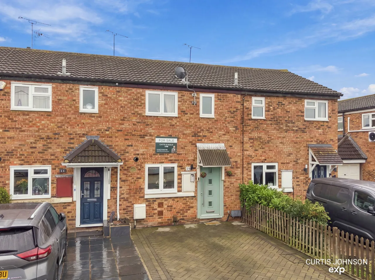 2 bed house for sale, Chalvedon Avenue, Pitsea, SS13
