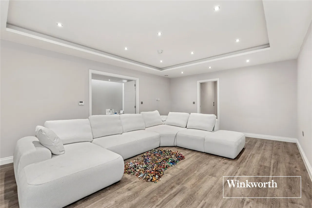 Barnet Road, Arkley, EN5, photo 6