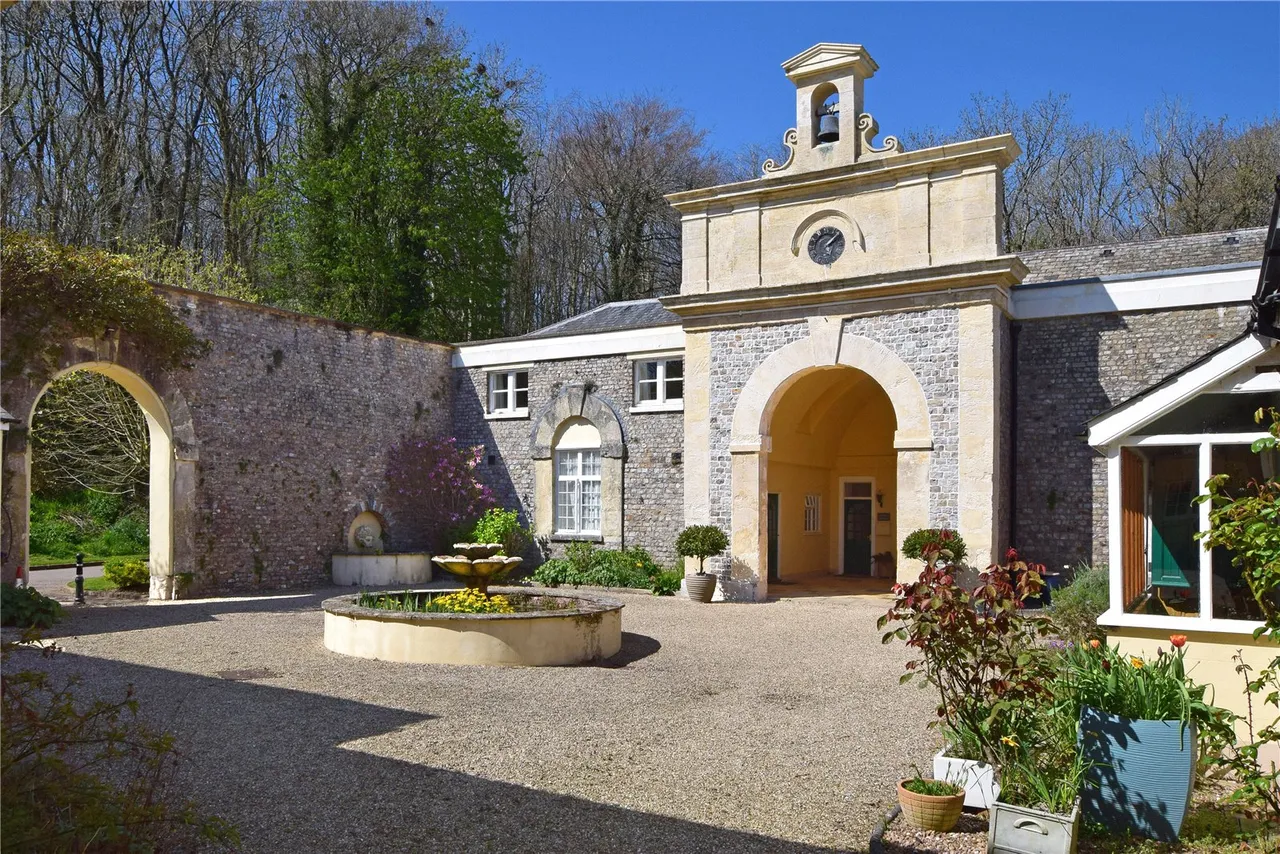 3 bed house for sale — Widworthy Court, Wilmington, Honiton, Devon, EX14 9JN