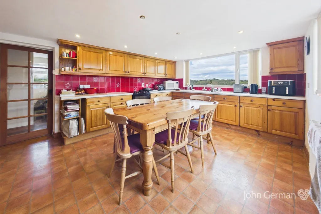Taylors Lane, Denstone, photo 6
