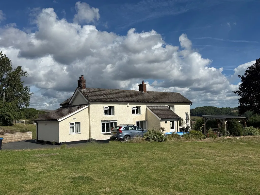 4 bed house for sale, Taylors Lane, Denstone