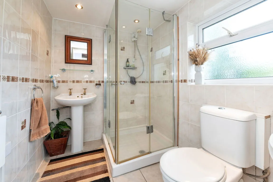 Lower Denbigh Road, St. Asaph, Denbighshire, LL17 0EP, photo 7