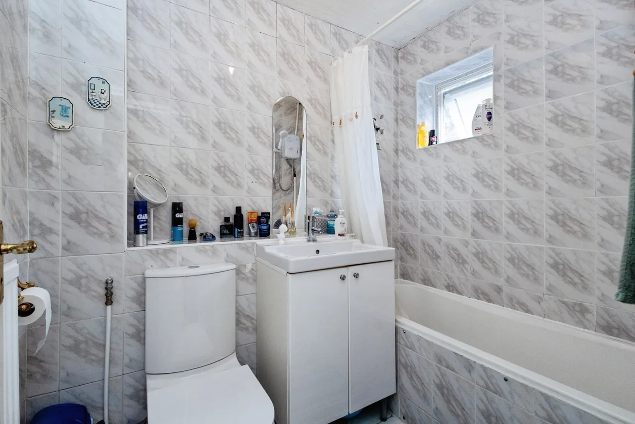 Wellington Road North, Stockport, Greater Manchester, SK4, photo 8