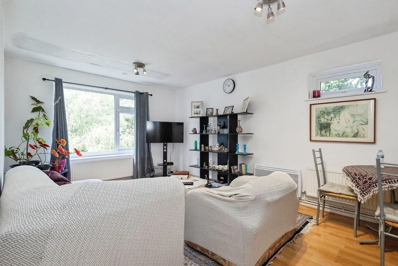 Wellington Road North, Stockport, Greater Manchester, SK4, photo 3