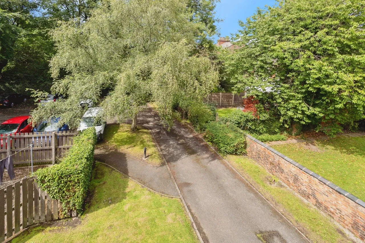 Wellington Road North, Stockport, Greater Manchester, SK4, photo 18