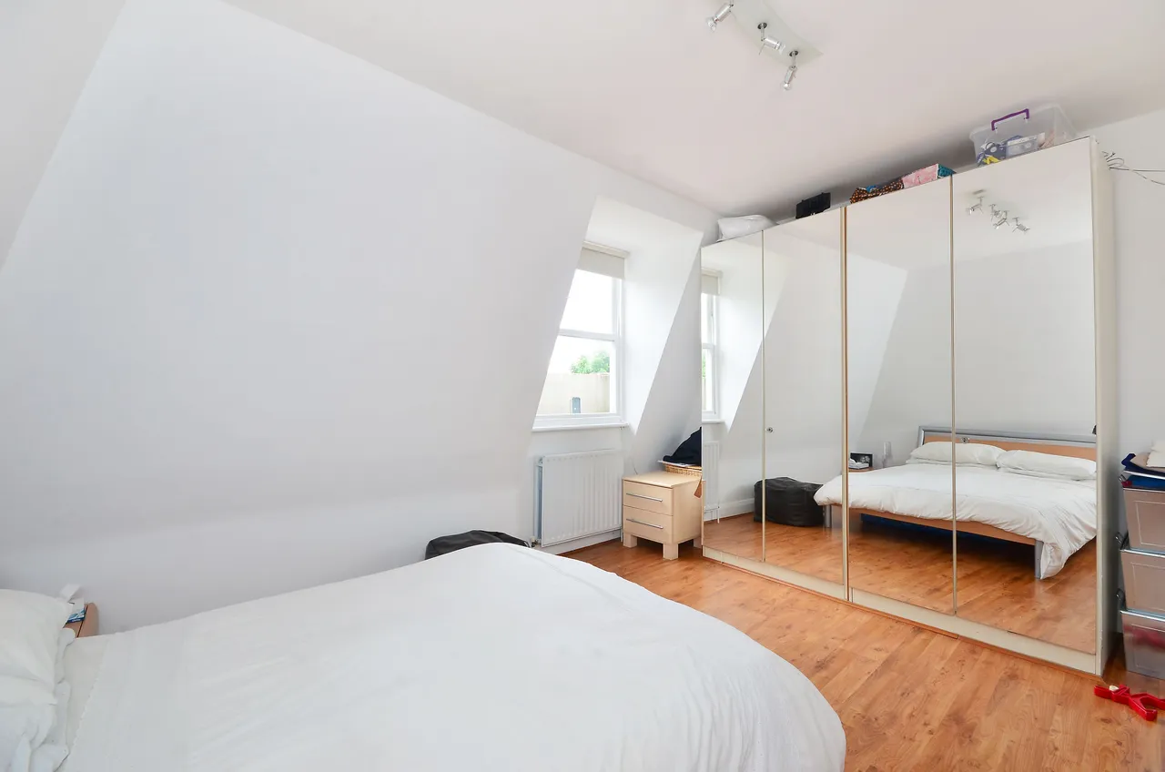 Flat G, 1 Crogsland Road, London, photo 8