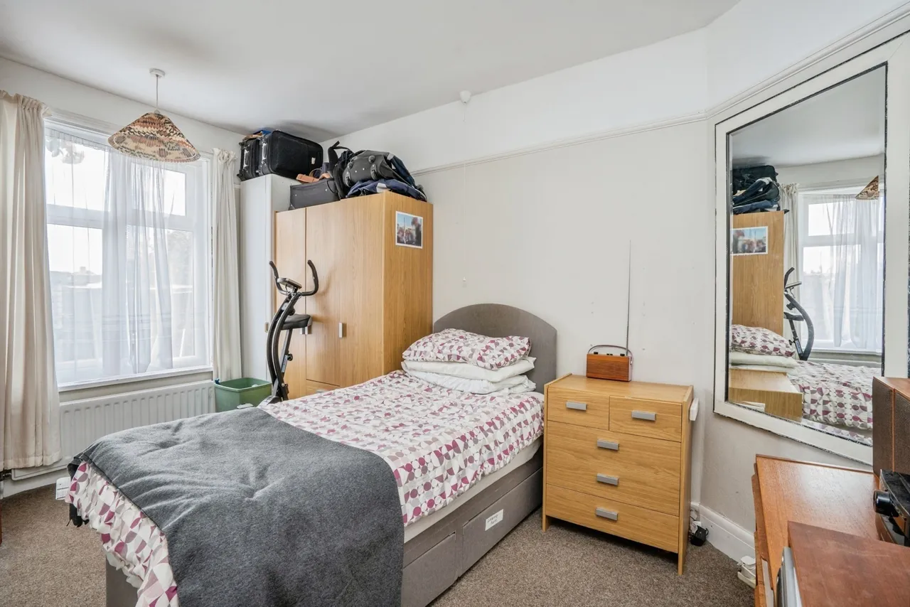 Park Avenue, Waterlooville, PO7, photo 9