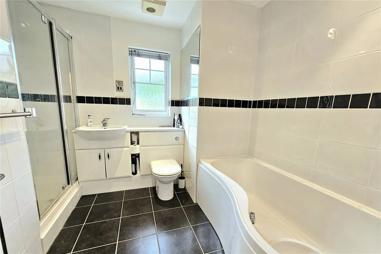 Southcote Park, Camberley, Surrey, GU15 1JP, photo 14