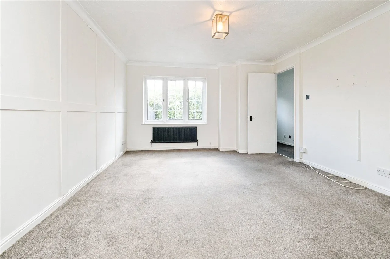 Beaufort Close, Chafford Hundred, Grays, Essex, RM16, photo 5