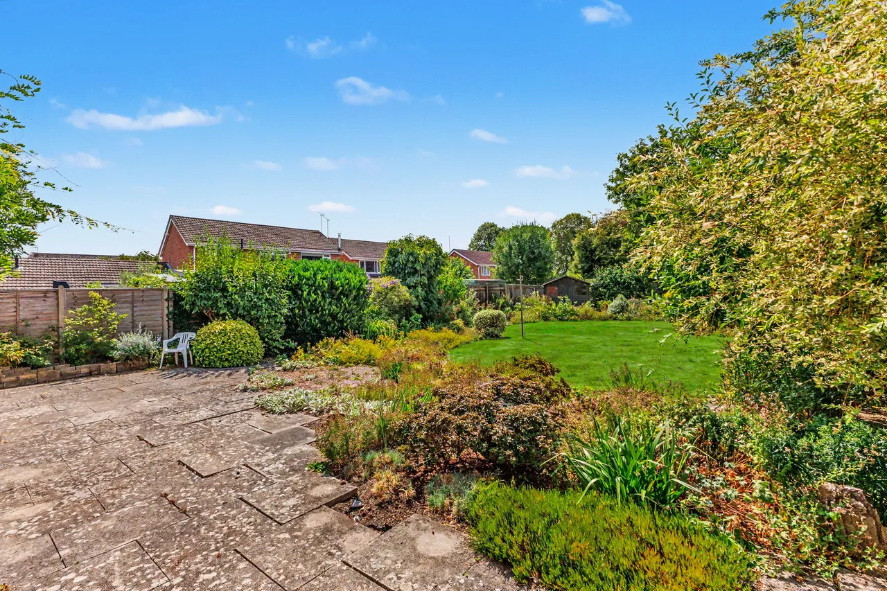 Broadway Road, Aston Somerville, WR12, photo 22