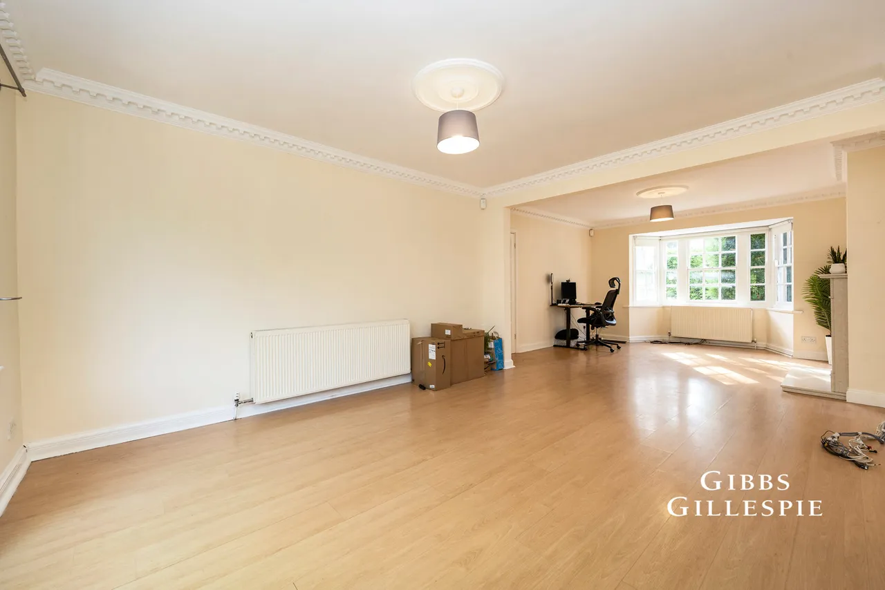 Evelyn Drive, Pinner Fees Apply, HA5, photo 18