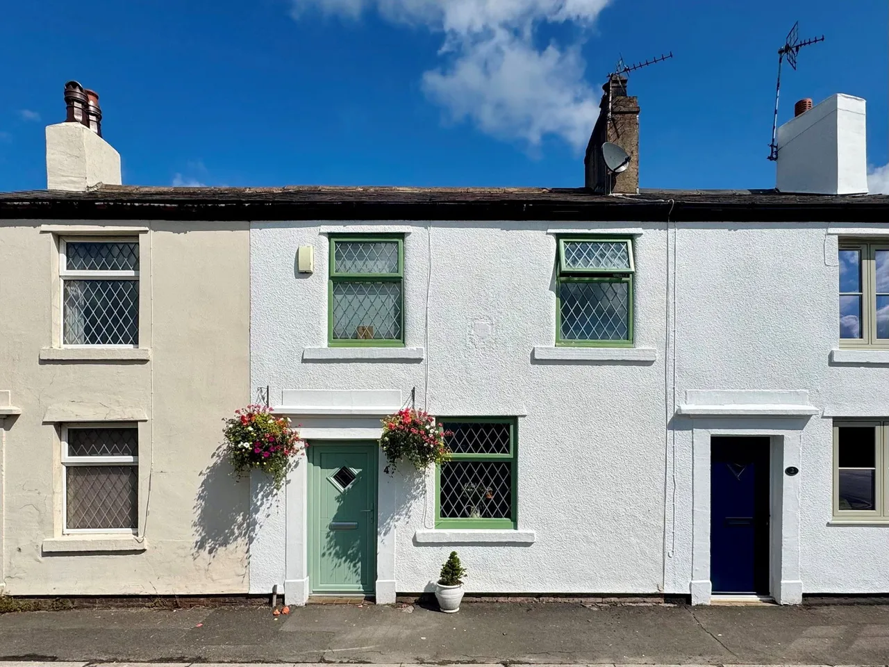 2 bed house for sale, Hall Carr Lane, Walmer Bridge, PR4