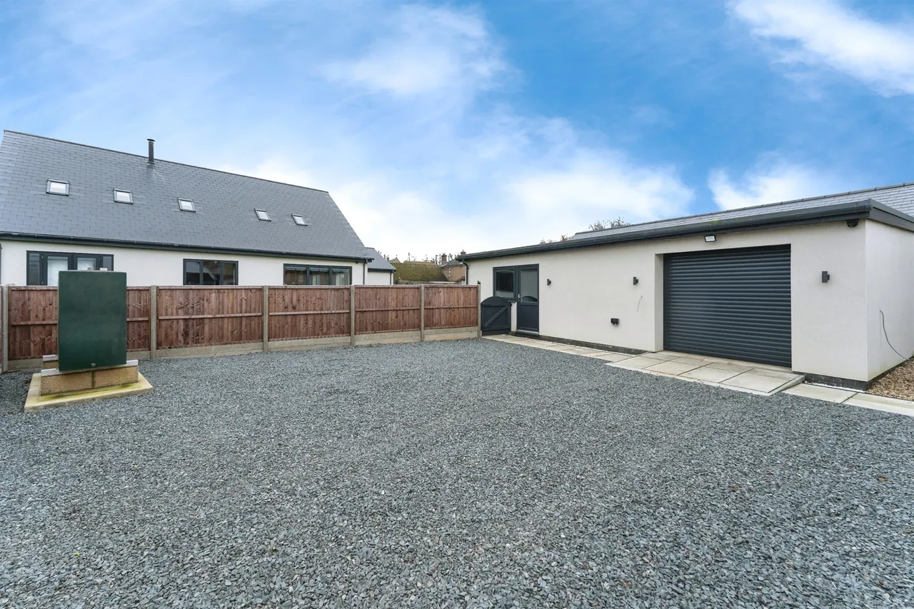 Westfield Road, Manea, March, photo 4