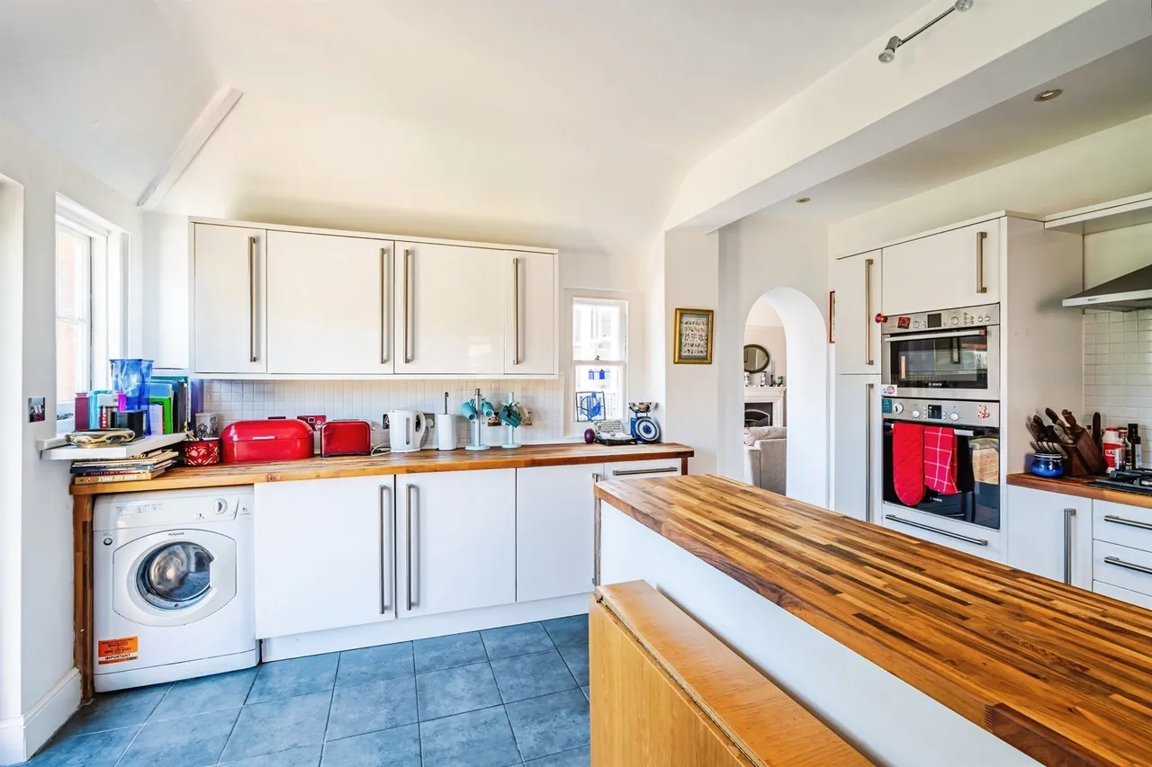 Arlington Road, Eastbourne, photo 7