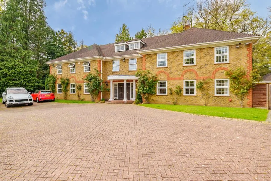 5 bed house to rent — Ascot, SL5 7DS