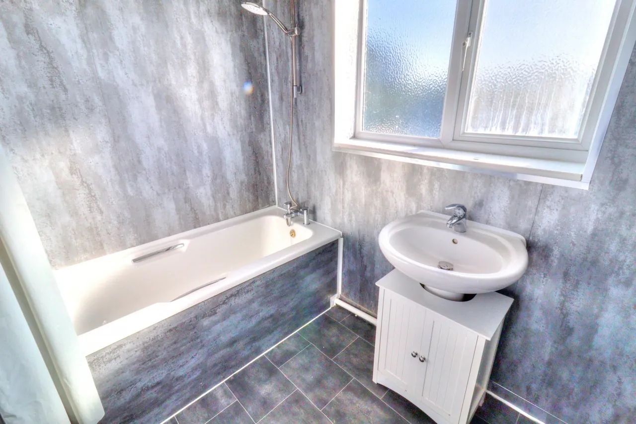 Widdenton View, Lane End, HP14, photo 10