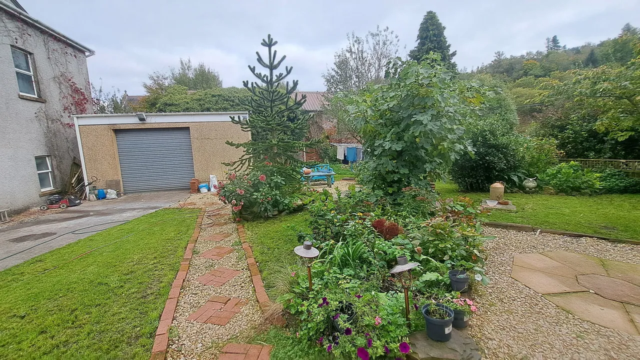 Brynlloi Road, Glanamman, SA18, photo 15