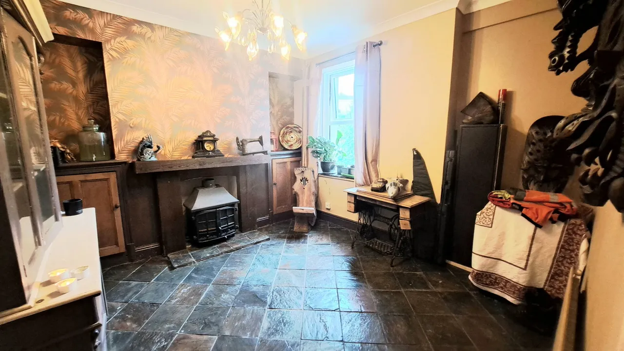 Brynlloi Road, Glanamman, SA18, photo 6